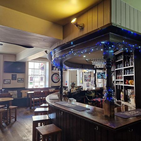 The Royal Oak Hotell Corsham Exteriör bild