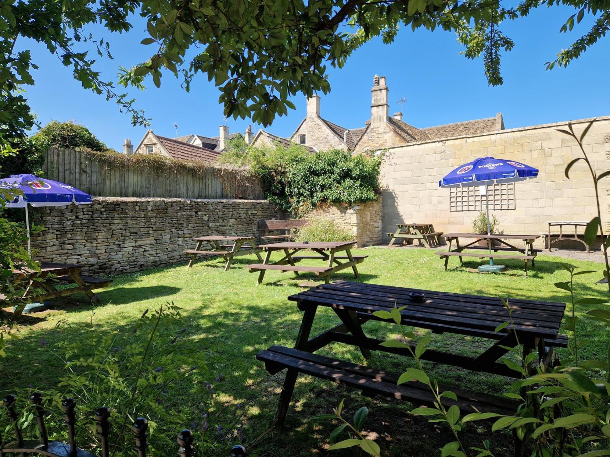 The Royal Oak Hotell Corsham Exteriör bild